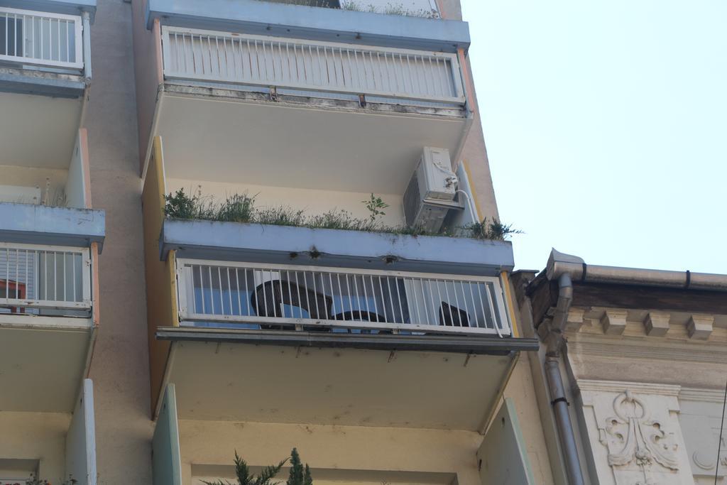 Verona Apartman Segedín Exteriér fotografie